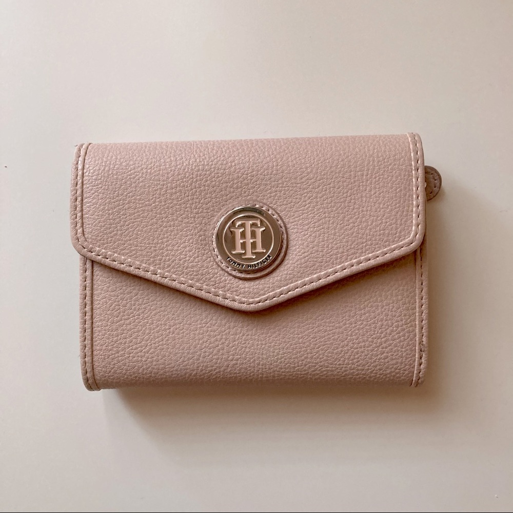 Tommy Hilfiger wallet